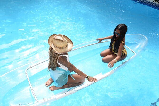 Kayak photoshoot on the beach - Overview of the Experience