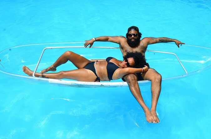 Kayak photoshoot on the beach - The Experience’s Value