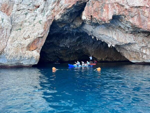 Kayak Route in Granadella Javea Cova Llop Marí, Cala En Caló - Kayak Tour Duration