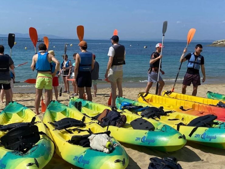 Kayak & Snorkel Tour to Platja De L'almadrava in Roses - Kayaking and Snorkeling Experience