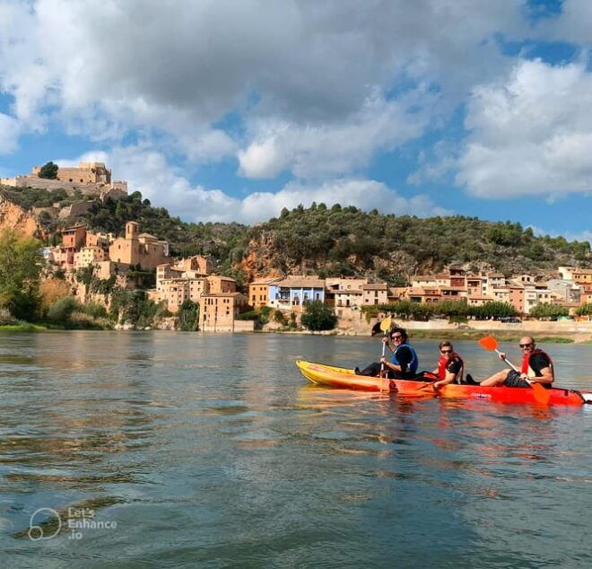 Kayak Tour and Wine Tasting at the Ebro River - What to Bring