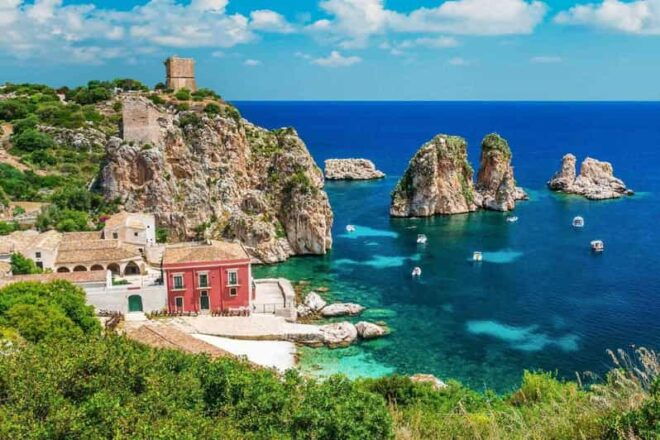 Kayak Tour at Faraglioni Di Scopello With Transparent Kayaks - Tour Experience