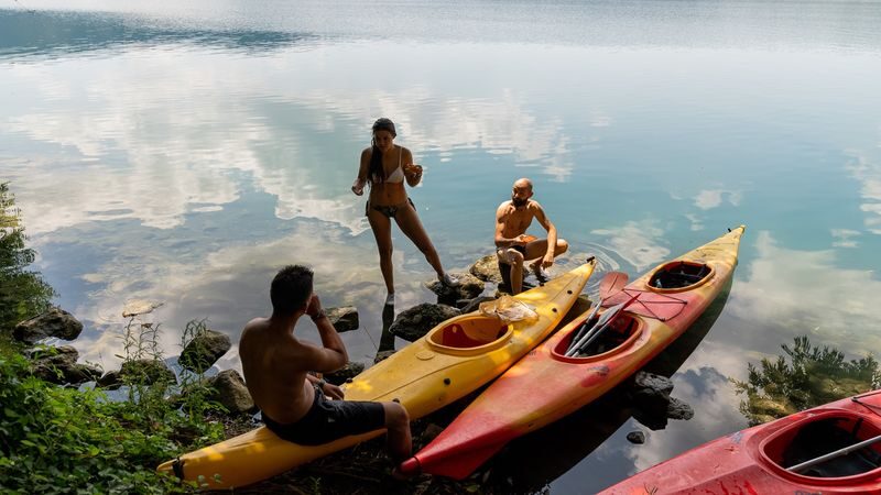 Kayak tour in Castel Gandolfo - Reaching the lake from Anagnina or Termini