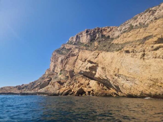 KAYAK TOUR TO SERRA GELADA - Inclusions
