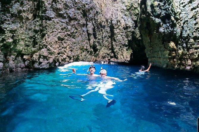 Kayak Tour With Cave Experience - The Sum Up