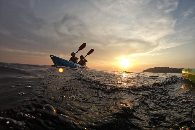 Kayak Tours Pula | Sea Cave NEOPREN INCLUDED - Health and Safety Guidelines