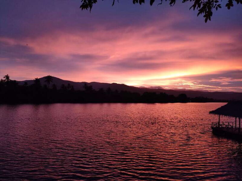 Kayak trip around Green cathedral, Swim, Reflection sunset - Who Should Consider This Tour?