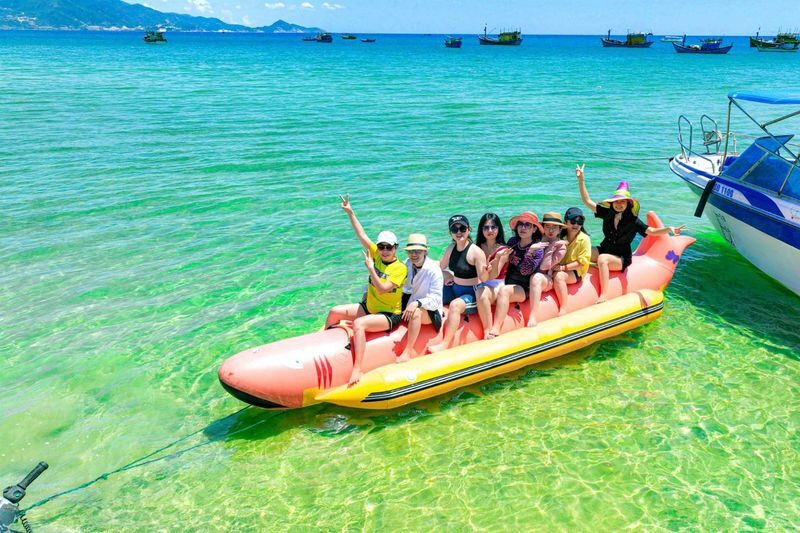 Kayaking and Snorkeling Tour at Dam Bay Island - Afternoon choices: foam party or fishing village