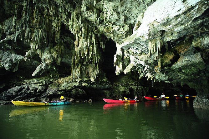 Kayaking at Ao Talen - Kayaking Basics