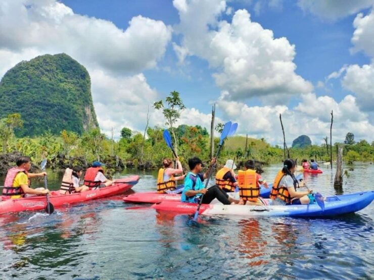 Kayaking at Krabi Crystal Lagoon - Kayaking at Krabi Crystal Lagoon