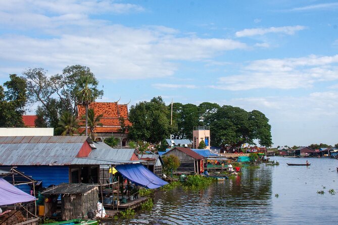 Kayaking & Floating Village in Tonle Lake - Lowest Price Guarantee Offered