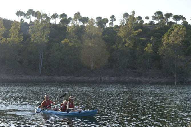 Kayaking on the Agrio Reservoir - Meeting and Pickup