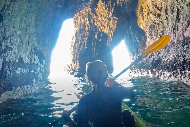 Kayaking Tour Crossing through Tunnel Cave in Hong Kong Geopark - Good To Know