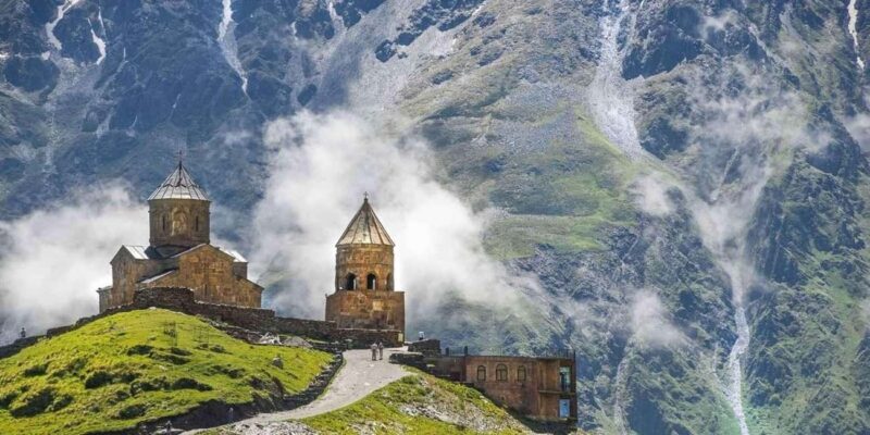 Kazbegi and Gudauri Mountain Area Private Tour From Tbilisi - The Itinerary Breakdown
