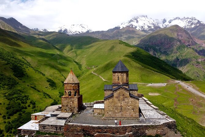 Kazbegi and Gudauri Mountains Full Day Group Tour From Tbilisi - Good To Know
