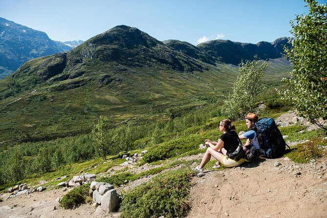 Kazbegi Peaks and Valleys: A Journey Through Natural Wonders - Local Cuisine and Traditions