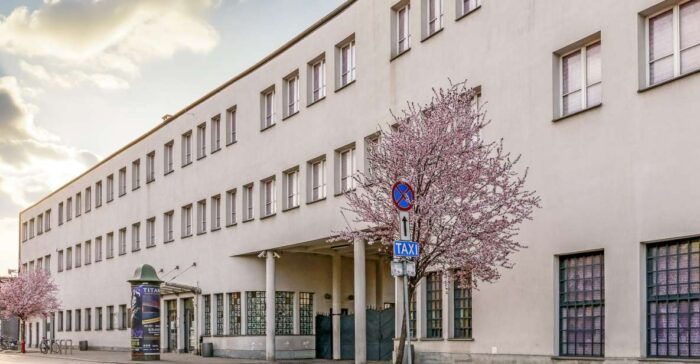 Kazimierz, Schindler's Factory & Ghetto Guided Tour - Why This Tour Is Worth Considering