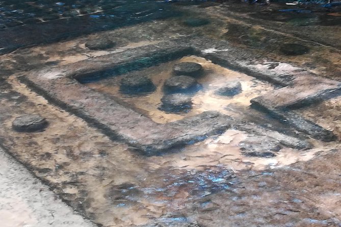 Kbal Spean, Banteay Srei & Banteay Samre Temple - Historical Insights