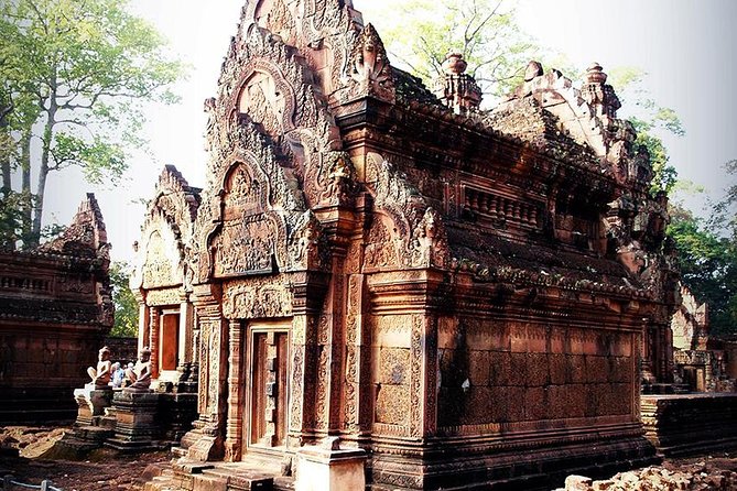 Kbal Spean, Banteay Srei & Grand Circuit - Temples on the Grand Circuit