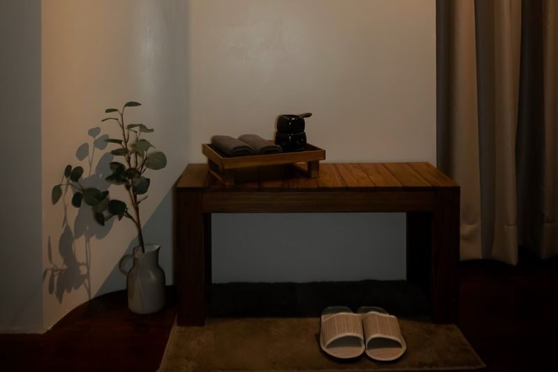 Keb-Hom Scent Studio & Thai Massage at Bang Rak in Bangkok - From Tea and Slippers to the Final Refreshment