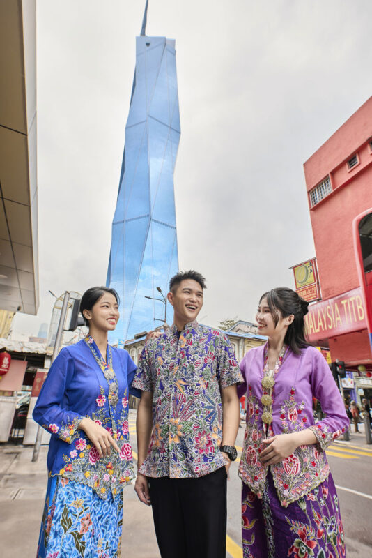 Kebaya and Batik Shirt Costume Rental Experience in Kuala Lumpur - Who will enjoy this rental most
