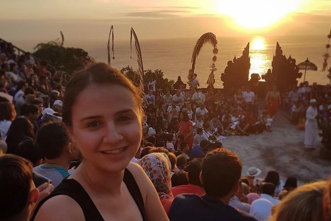 Kecak Dance at Uluwatu Tample - Meeting and Pickup Details