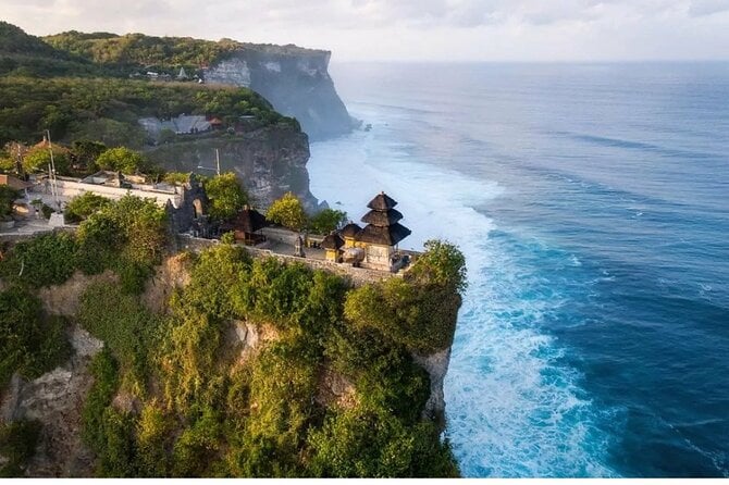 Kecak Fire Dance and Uluwatu Temple Private Half Day Tour - Tour Highlights