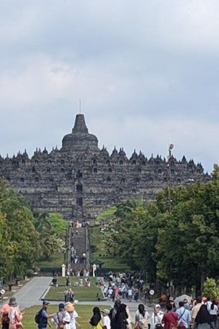 Kedung Kayang Waterfall & Borobudur Climb Include Ticket - Booking Information