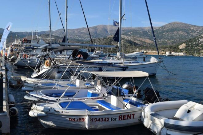 Kefalonia: Boat Rental (15HP Motorboat)-No License Required - Boat Features and Specifications