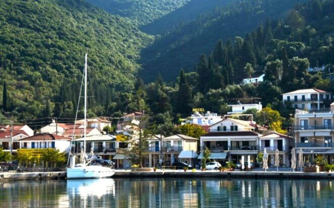 Kefalonia's Natural Retreat: Castles, Hamlets, & Caves - Agia Efimia Village: Charming Coastal Exploration