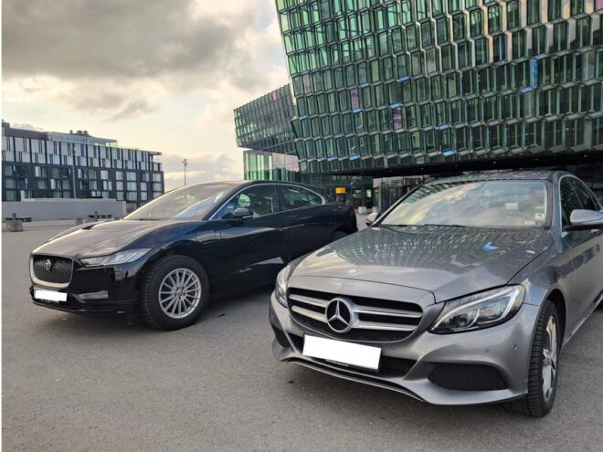Keflavik Airport (Kef): Private Transfer To/From Reykjavik - Flexibility and Monitoring