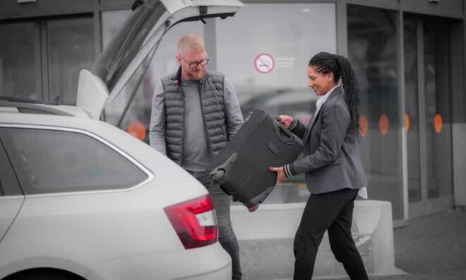 Keflavik Airport Transfer - Inclusions and Options