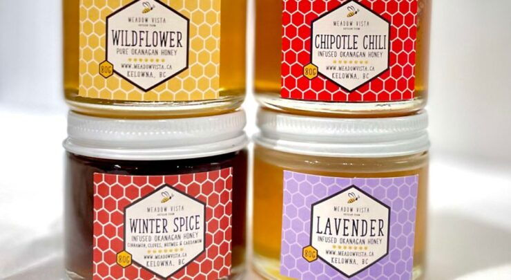 Kelowna: Fireside S'mores, Wine and Honey Tasting - Experience Highlights