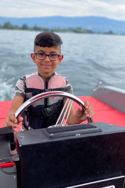 Kelowna: Private Electric Boat Tour With Bluetooth Speaker - Availability