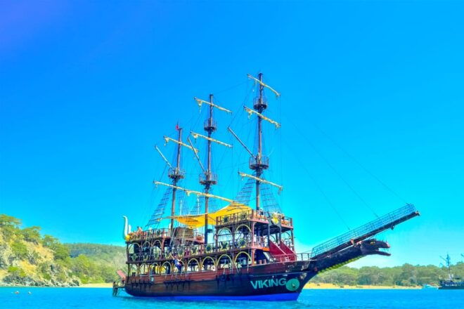 Kemer: Boat Trip With Swimming and Snorkeling - Whats Included in the Trip