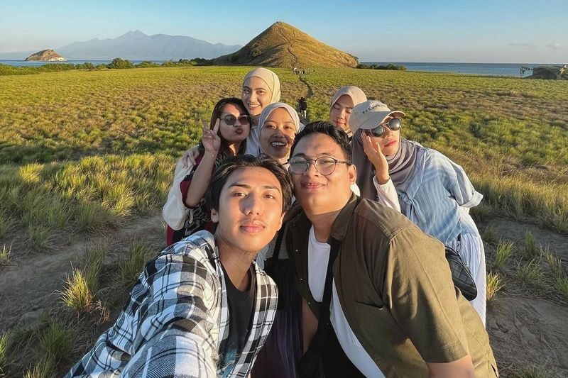 Kenawa, Paserang, and Kambing Islands Day Tour in Lombok - A day that starts before the islands appear