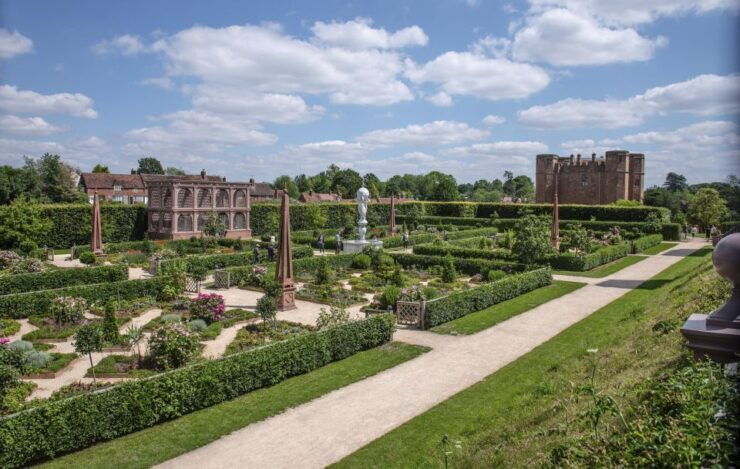Kenilworth Castle and Elizabethan Garden Entry Ticket - Experience at Kenilworth Castle and Elizabethan Garden