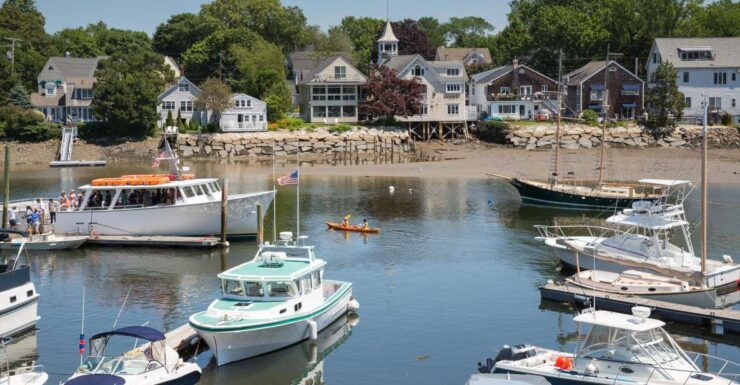 Kennebunkport: 2-Hour Historical Walking Tour - Small Group Experience