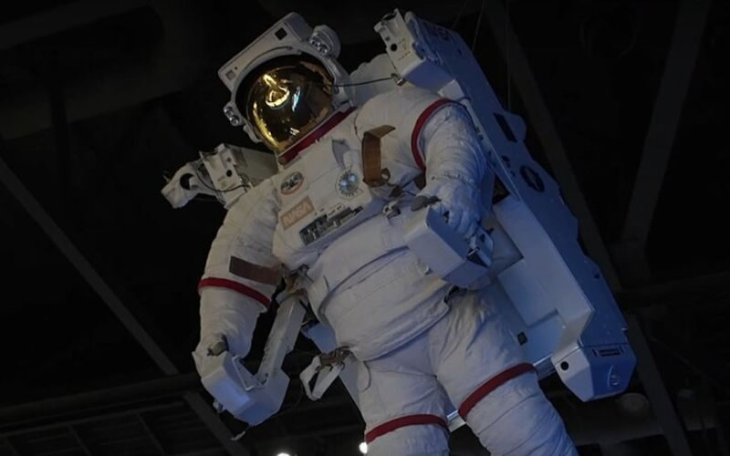 Kennedy Space Center Visitor Complex Highlights Orlando Tour - Arriving at Kennedy Space Center