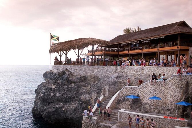 Kennedys Full-Day Beach Adventure in Negril With Parasailing and Pickup - Positive Tour Experiences