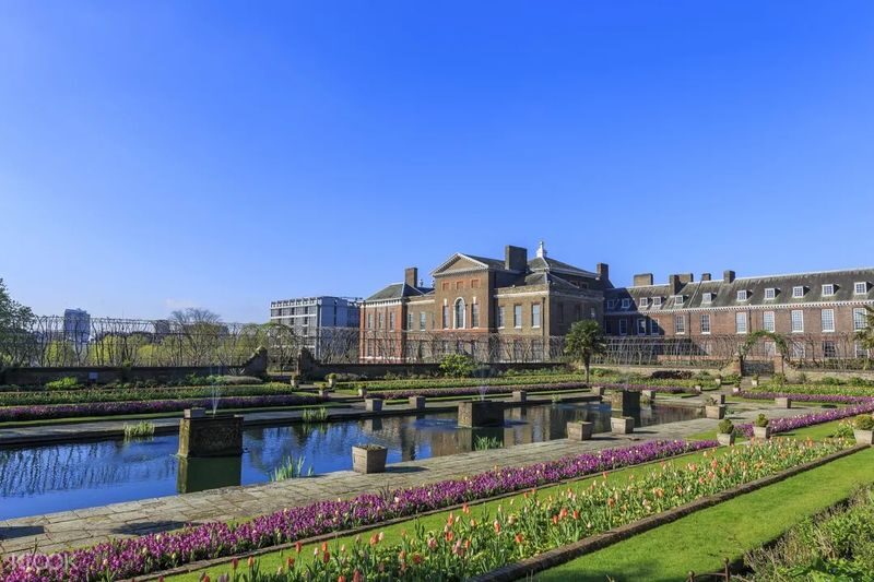 Kensington Palace Ticket in London - Sunken Garden and Kensington Gardens