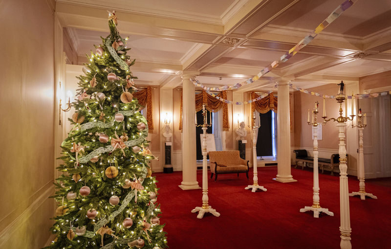 Kensington Palace Ticket in London - Who should book Kensington Palace?