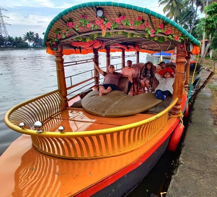 Kerala: Alappuzha River Cruise with Village Walk - The Culinary Experience on Board