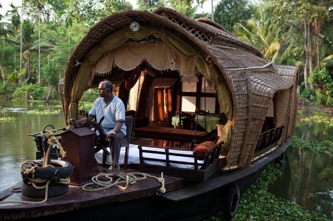 Kerala Backwater Day Tour (Private) With Lunch From Cochin - Inclusions and Exclusions