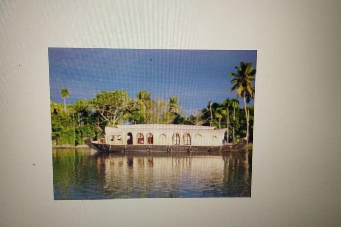 Kerala Honeymoon Package - Accommodation Options