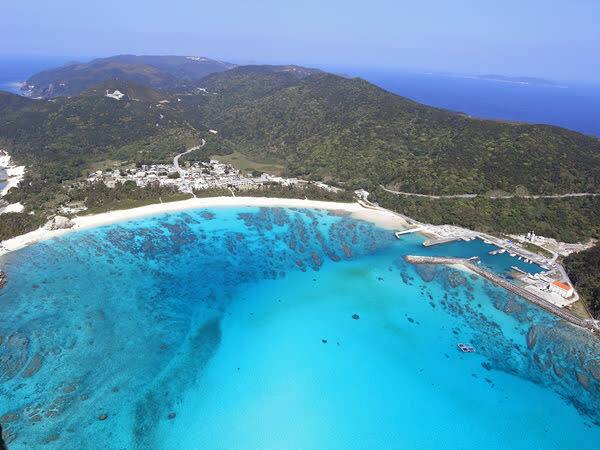 Kerama Tokashiki Island Sea Bathing and Snorkeling Experience - What the price covers, and what it does not