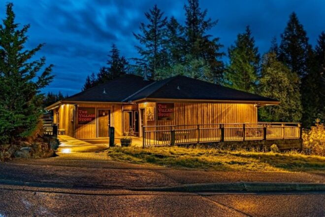 Ketchikan: Saxman Native Village & Dungeness Crab Feast - Inclusions and Gratuities