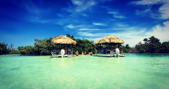 Key West: 4-Hour Private Sandbar Cruise on a Tiki Bar Boat - Highlights