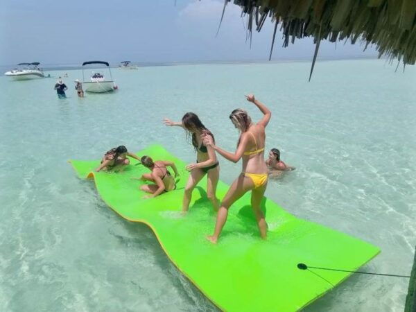 Key West: 4-Hour Private Sandbar Cruise on a Tiki Bar Boat - The Sum Up