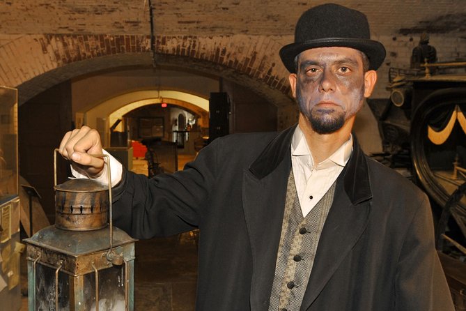 Key West Ghosts and Gravestones Trolley Tour - Tour Experience and Locations